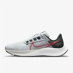 Nike Air Zoom Pegasus 38 Shoes
